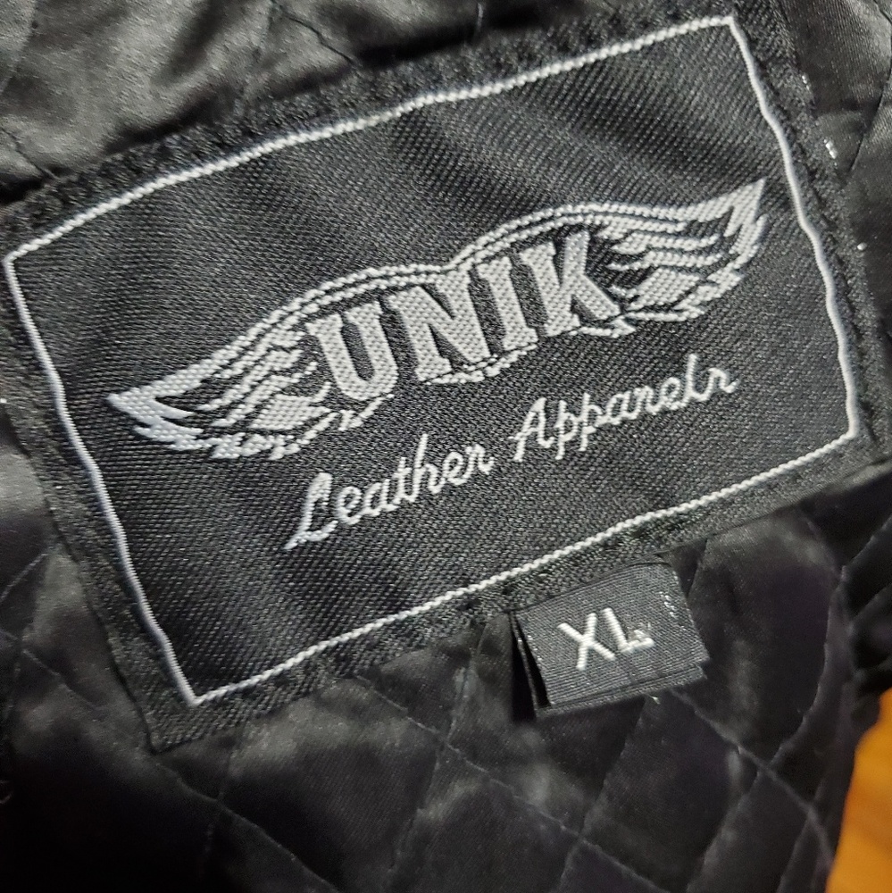 XL UNIK Women's Leather Jacket